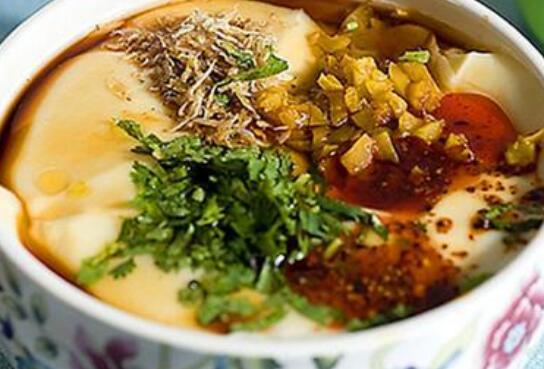 老豆腐如何做才美味 老豆腐的粉丝的做法实例教程