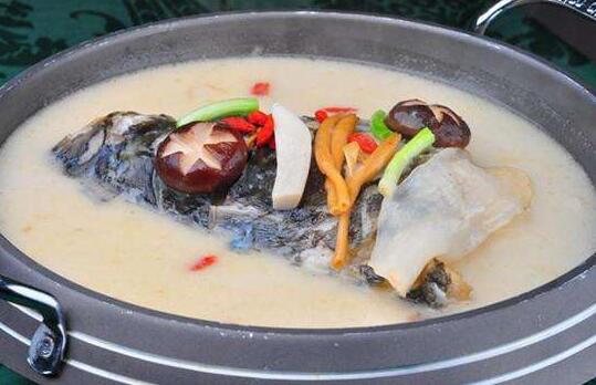 鱼头汤怎么烧美味 鱼头汤的恰当作法实例教程