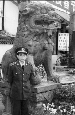 当年，12岁的林丹在落选福建省队后，加入了八一队。