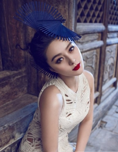 范爷结婚照头型图片 花精灵斜刘海波浪卷