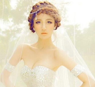 异域风情西方婚礼头型 缪斯女神长发卷发